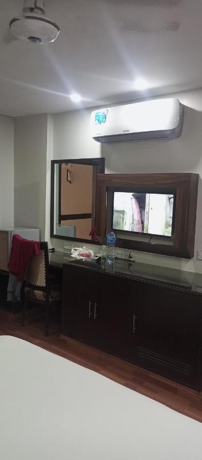 Hira Guest House كراتشي المظهر الخارجي الصورة
